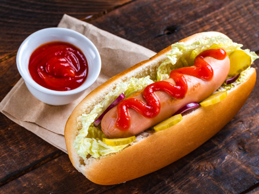 ホットドッグとケチャップ